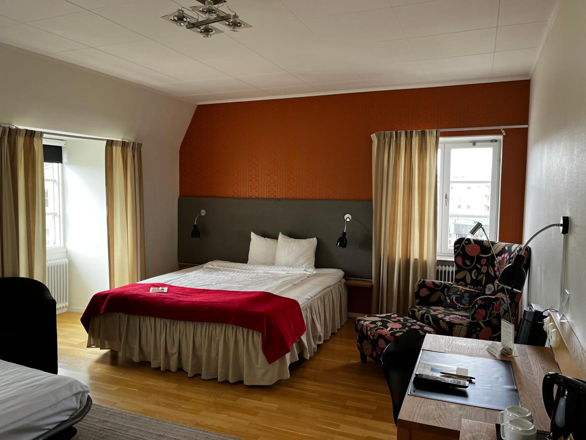 Hotel Bishops Arms Straengnaes מראה חיצוני תמונה